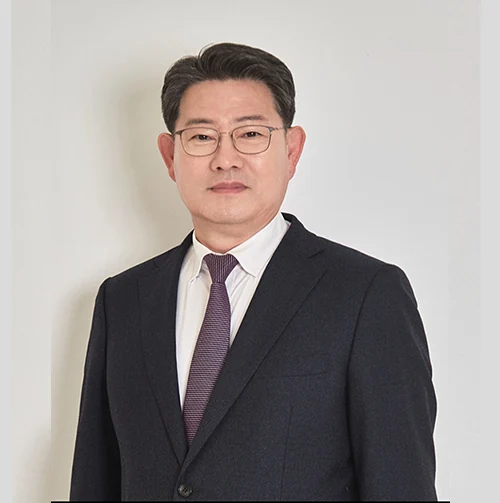 이정기 담임목사